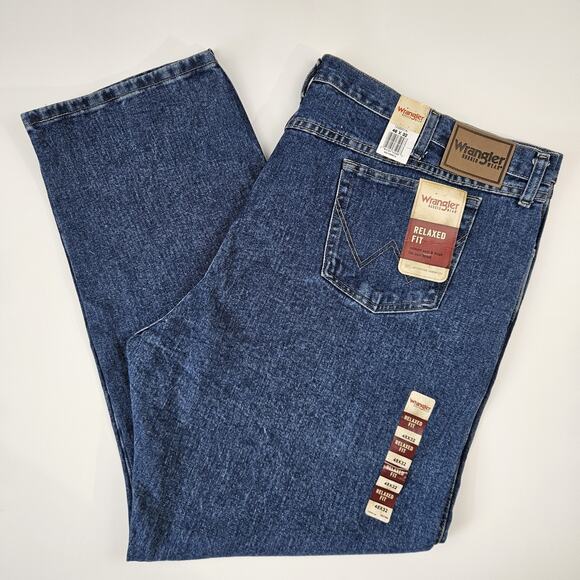 Wrangler Rugged Wear Jeans Men's 48x32 Relaxed Fit Rigid Blue Dark Wash Work NEW - Picture 1 of 9